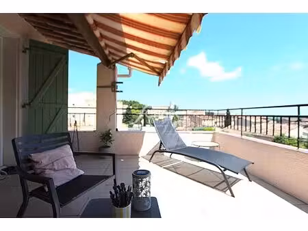 a vendre appartement t3 terrasse lorgues
