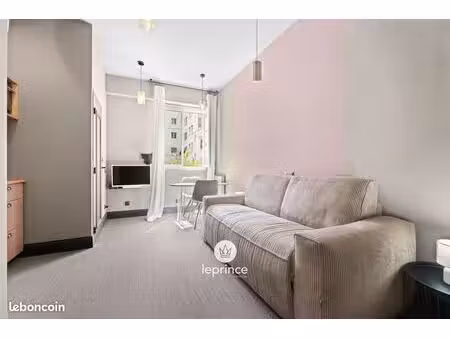studio 1 pièce 19 m²
