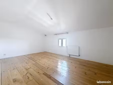 studio 2 pièces 24 m²