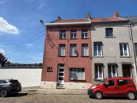 maison 3f avec cour