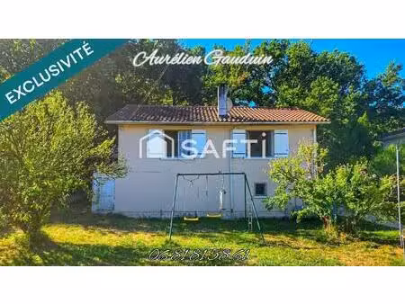 maison avec terrain arboré de 1 180 m² et garage