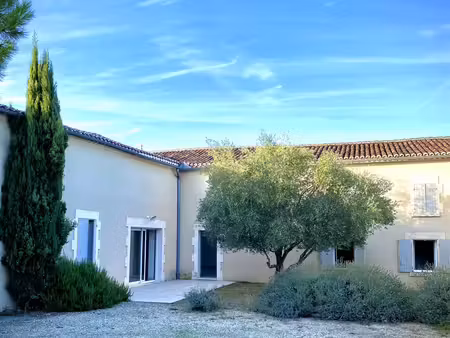 coup de coeur à sigogne  belle maison 205m2  4 chambres  terrain 796m2