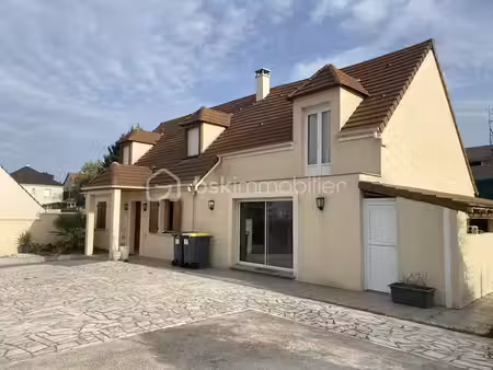 maison familiale 5 chambres – saint-pierre-du-perray