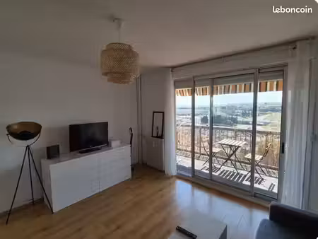 studio meublé entièrement rénové