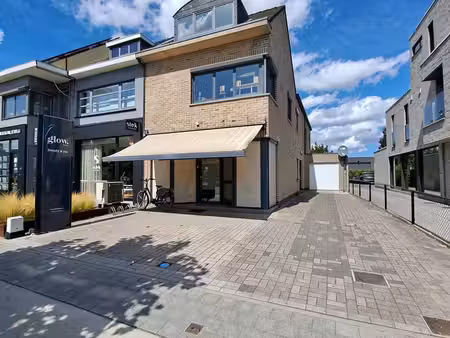 rez-de-chaussée commercial