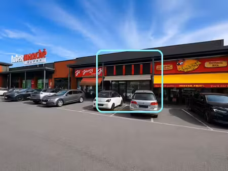 surface de 23 m² dans centre commercial bellefleur
