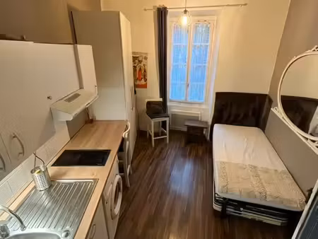 studette meublée bail étudiant grasse