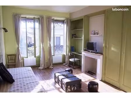 vaste studio à louer croix rousse