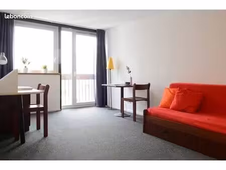 studio 1 pièce 18 m²