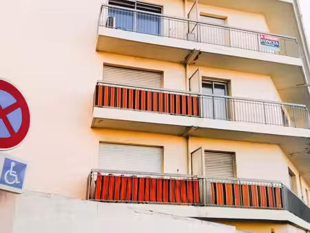 une grande place de parking centre antibes bd wilson