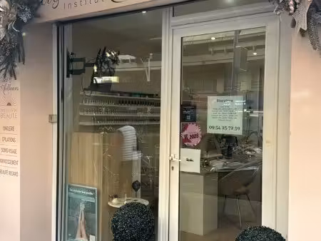 local commercial