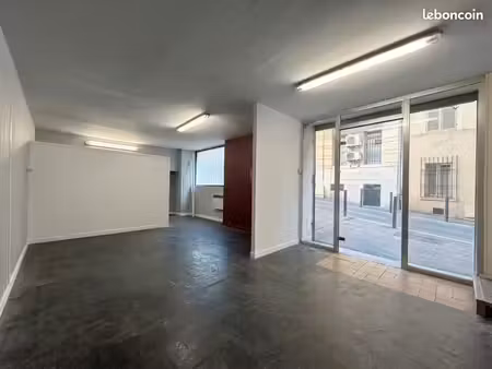 à louer – local commercial 70 m² – angle chabanon / lieutaud – sans droit au bail