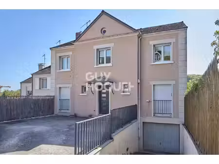 maison spacieuse +7 pièces à louer à chaville - quartier rive droite - les vignes