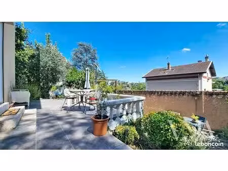 maison 5 pièces 90 m²