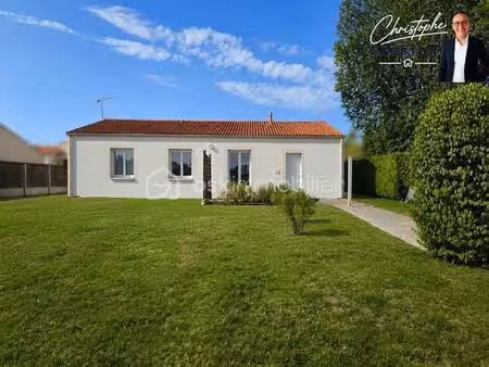 maison traditionnelle de 74 m² à les essarts