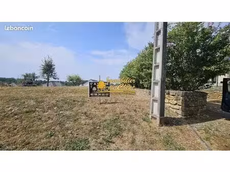 terrain 2600 m² magny-danigon