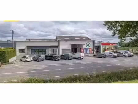 bâtiment commercial : bâtiment + fonds de commerce