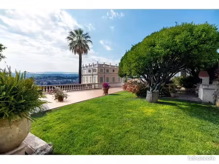 villa 2 pièces 91 m²