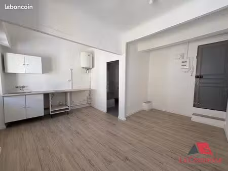 studio 1 pièce 20 m²
