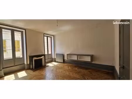 appartement 5 pièces 93 m²