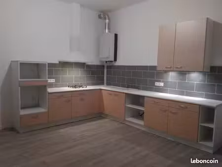 appartement t4 dans immeuble sécurisé