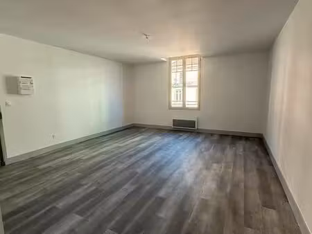 grand studio 40 m²