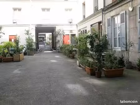 studio paris 10e
