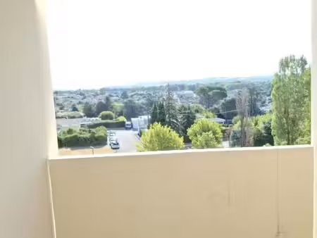 appartement 4 pièces 80 m²