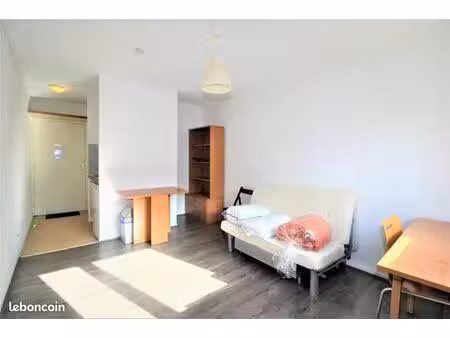 appartement 1 pièce 19 m²