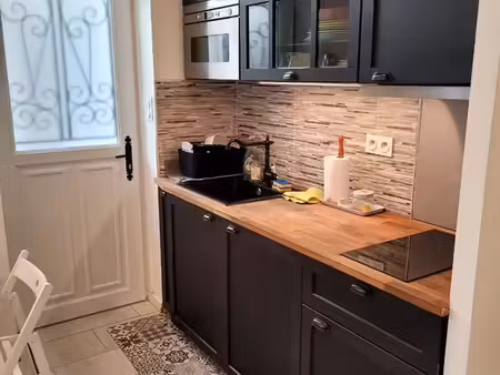 studio meublé de 22m2 entre le métro jeanne d'arc et la gare matabiau