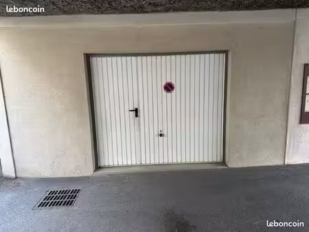 location box