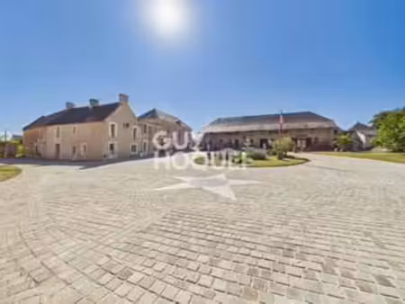 vente maison à valambray (14370) : à vendre / 252m² valambray