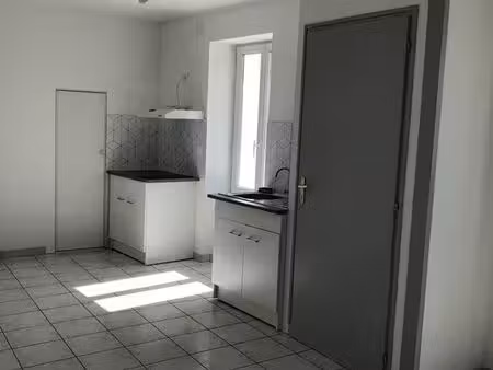 location maison à la roche sur ypn