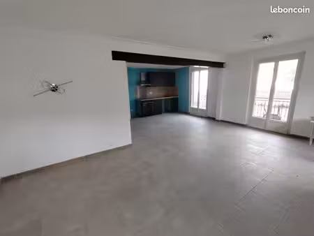 maison t5 rénovée de 110 m² avec jardin