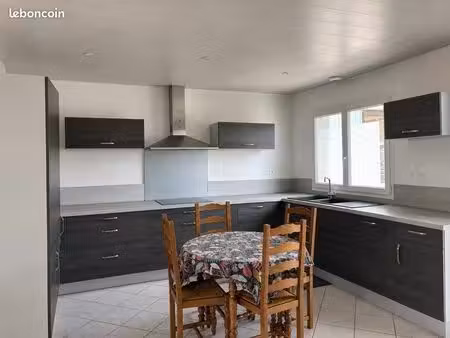 maison à louer - disponible à partir du 1er septembre