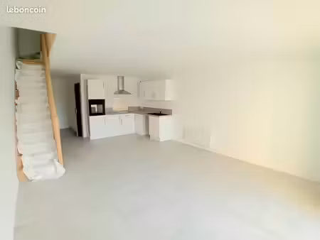 appartement neuf avec terrasse et jardin