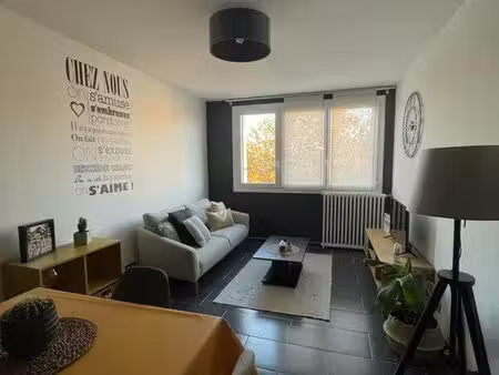 t3 meublé cauderan avec balcon
