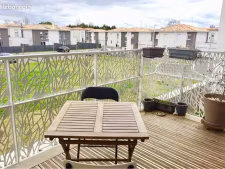 appartement t3 de 62m2 récent  meublé  balcon 7m2  dressing  parking et climatisé