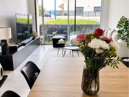 appartement neuf 2 chambres  terrasse  garage