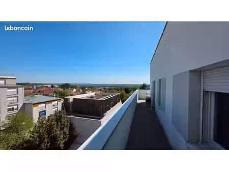 t3 meublé 59 35 m² – grande terrasse 23 40 m² – parking – cave – juvisy-sur-orge