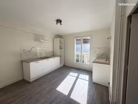 grand appartement 60m² centre ville lisieux