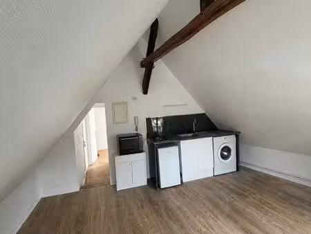 appartement t2 - refait à neuf