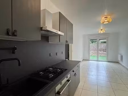 appartement f2 meublé (emplacement recherché)