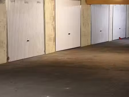 box triple 33m2 fontenay sous bois - idéal garage / stockage