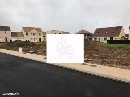 terrain 304 m² noiseau