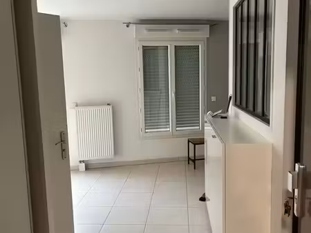 studio avec coin nuit séparé