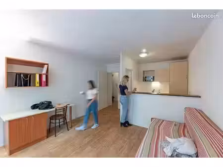 studio 1 pièce 17 m²