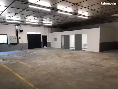 local d’activite 220m2 à louer