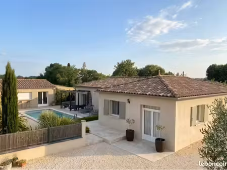plain-pied   4 chambres   piscine