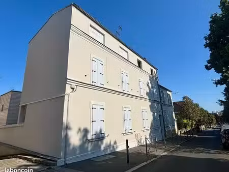 2 pièces centre ville